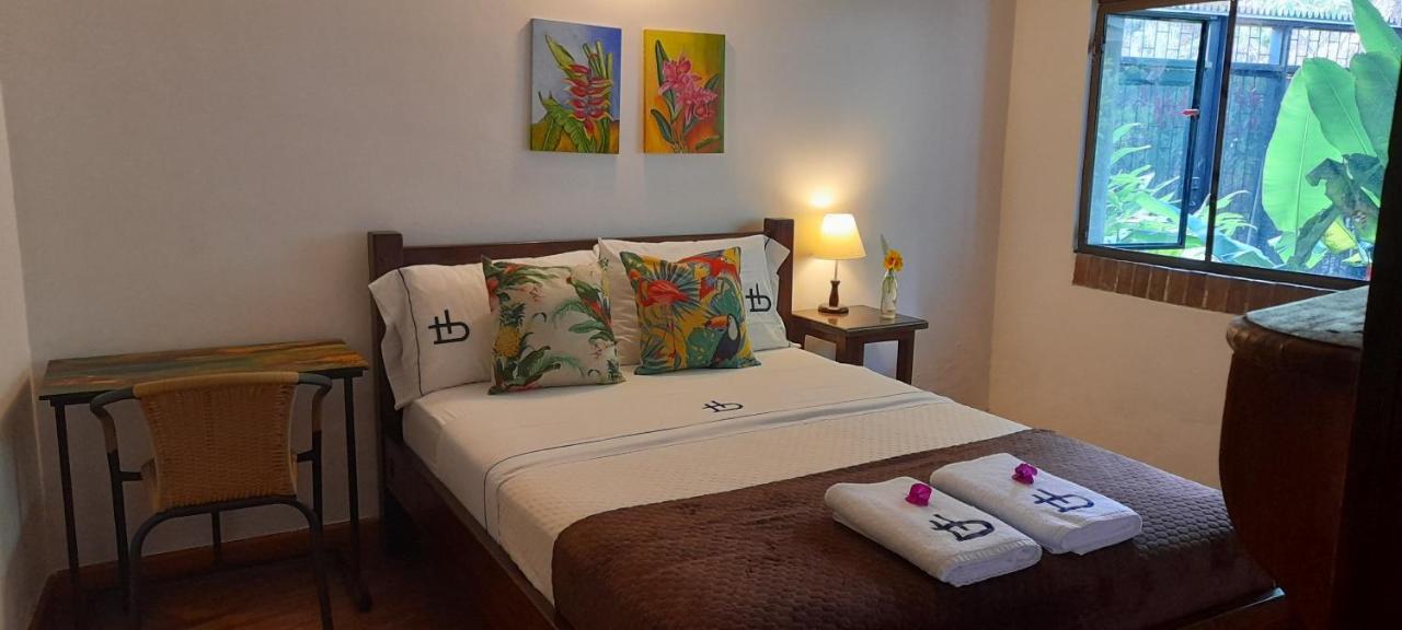 Ecohotel Bordones Isnos ภายนอก รูปภาพ