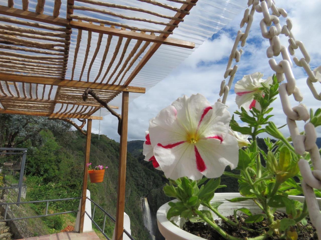 Ecohotel Bordones Isnos ภายนอก รูปภาพ