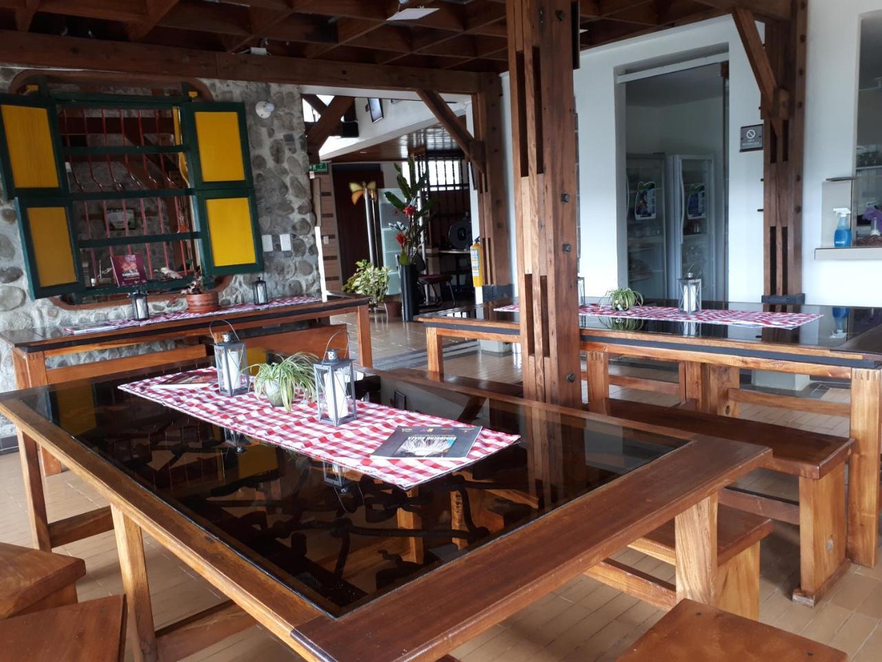 Ecohotel Bordones Isnos ภายนอก รูปภาพ