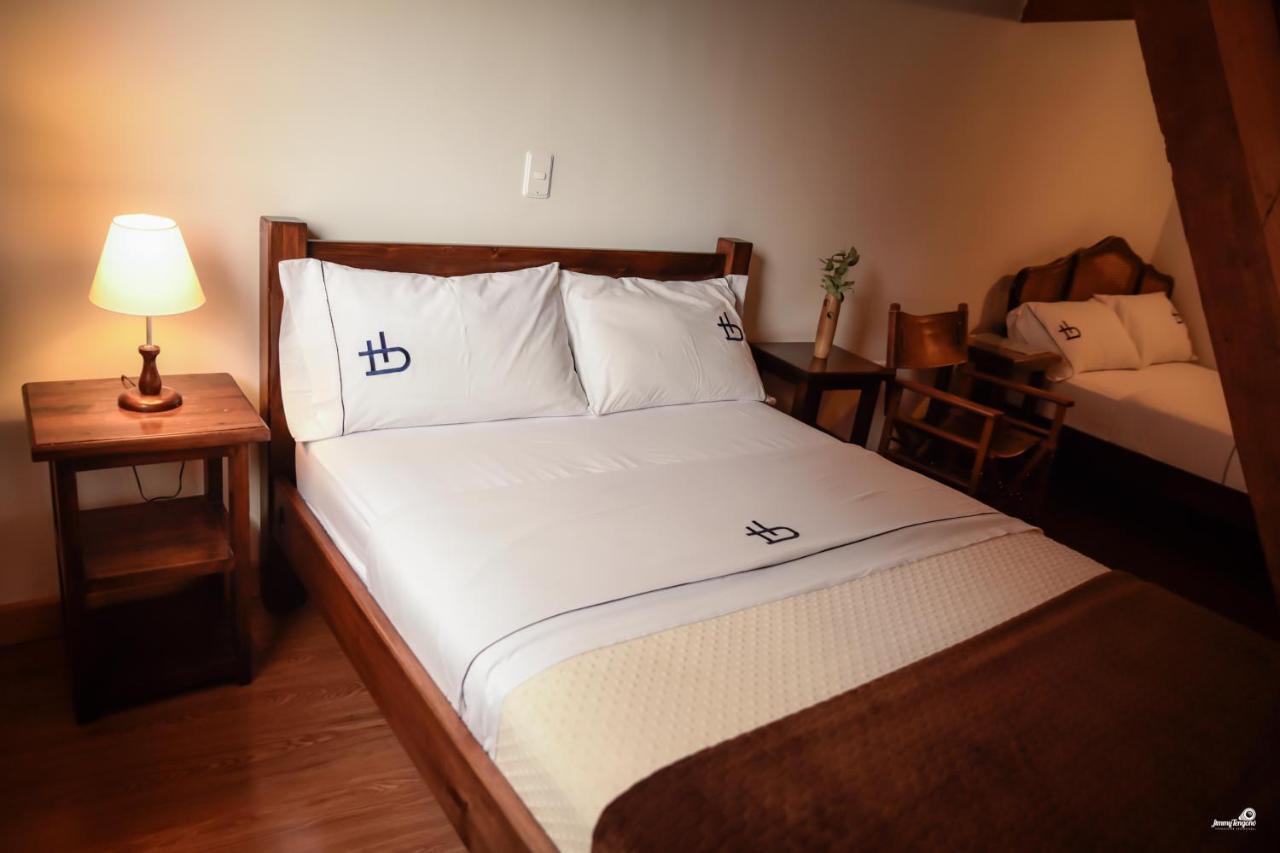 Ecohotel Bordones Isnos ภายนอก รูปภาพ