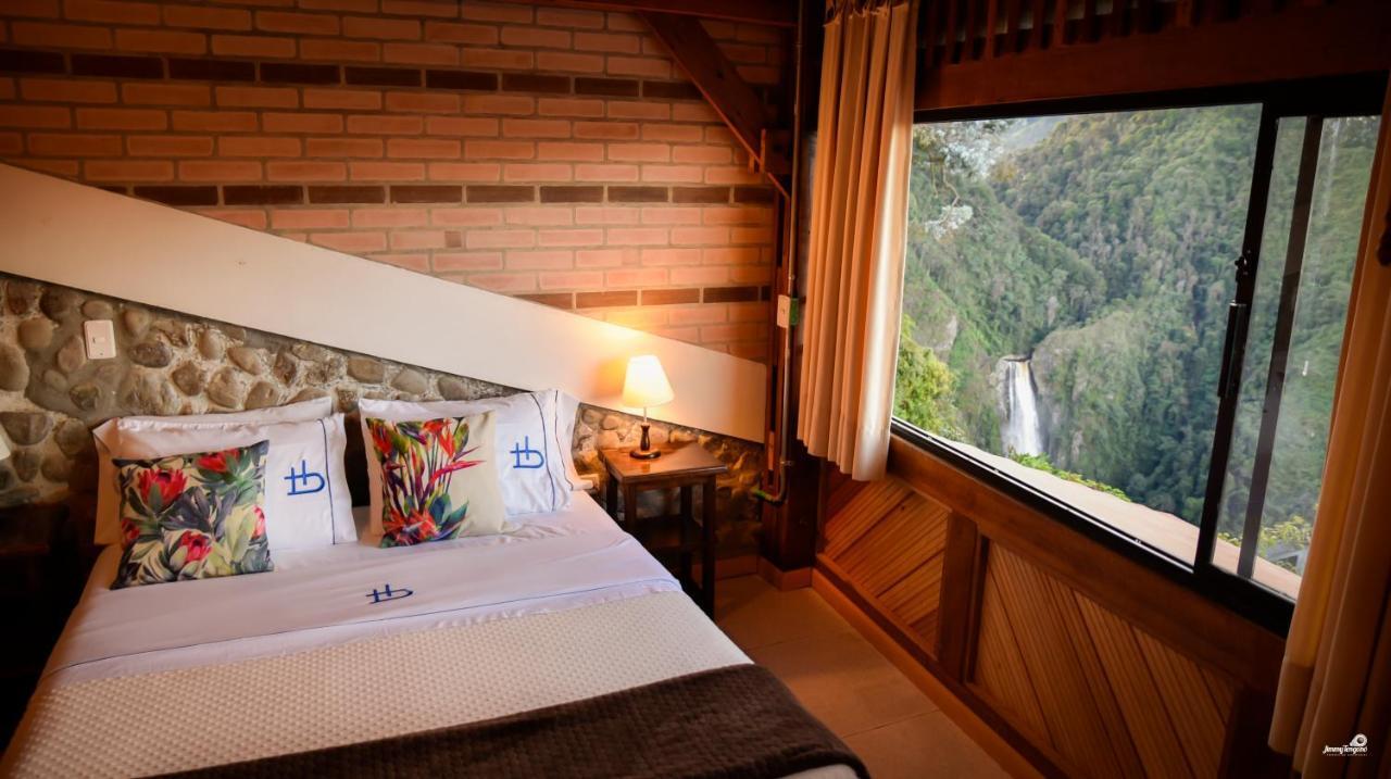 Ecohotel Bordones Isnos ภายนอก รูปภาพ